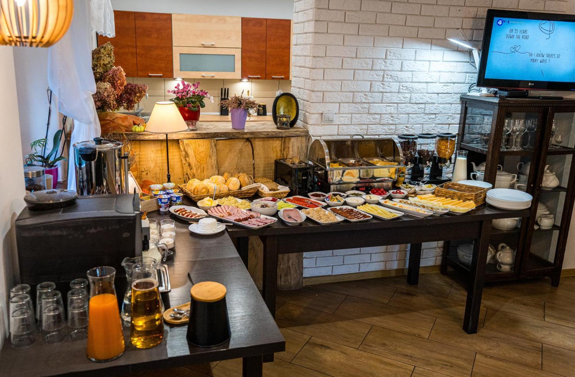 Sowi Gosciniec Wellness & Breakfast Leilighet Sokolec Eksteriør bilde