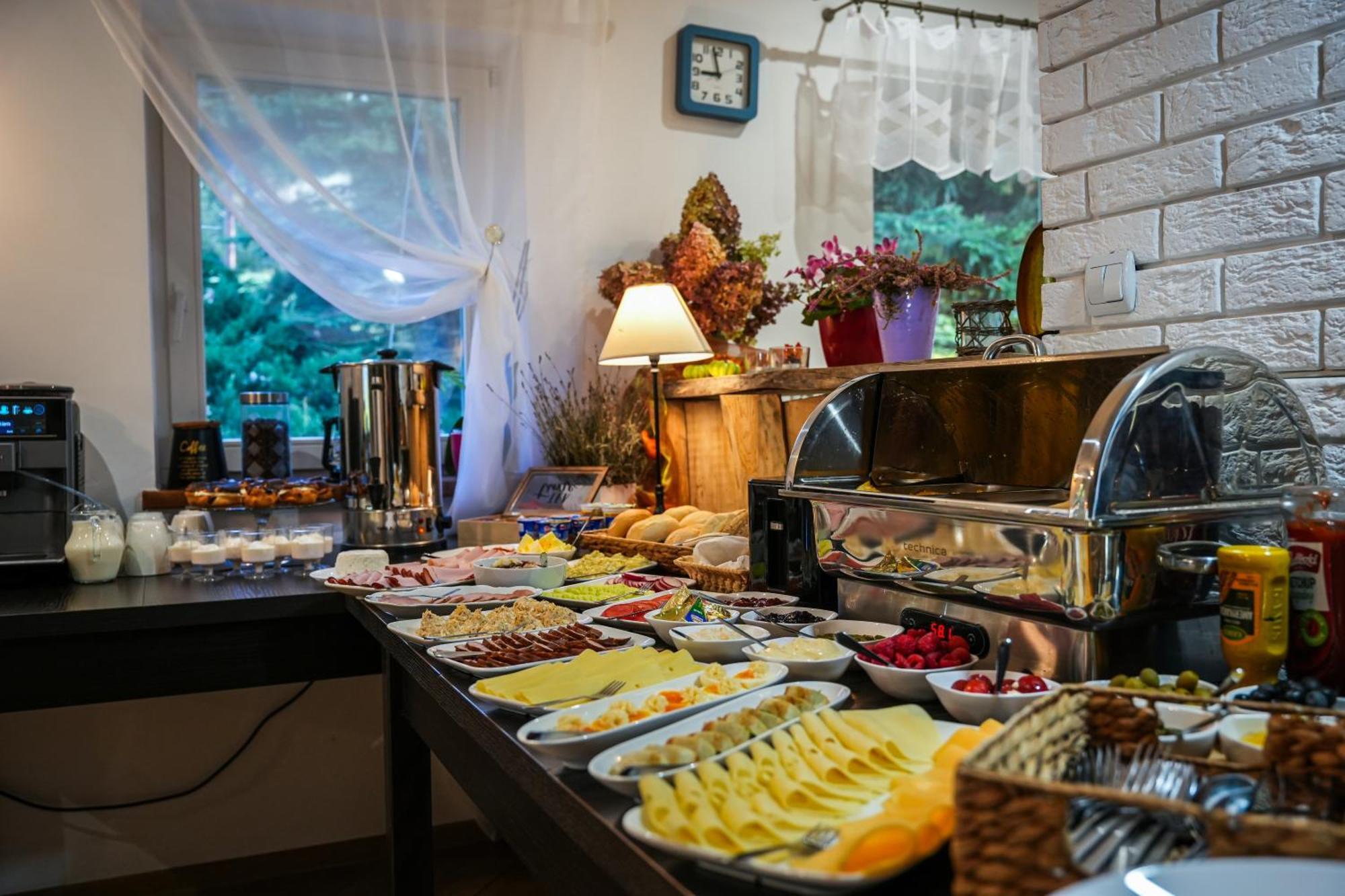Sowi Gosciniec Wellness & Breakfast Leilighet Sokolec Eksteriør bilde